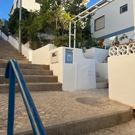 2-bedroom House With Sunny Garden In Ferragudo Village Ferragudo (Faro)