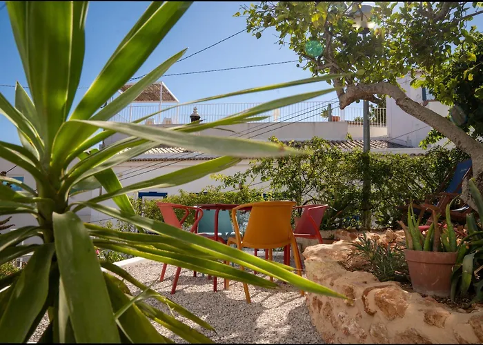 2-bedroom House W Garden In Heart Of Village * Ferragudo (Faro)